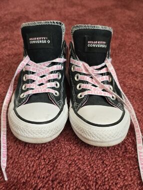 Converse Black Hello Kitty High Top Sneakers with Pink Accents Womens Size 6.5